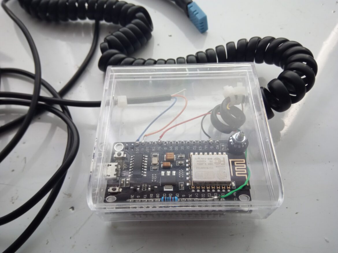 Create tasmota device 11 Server room monitoring